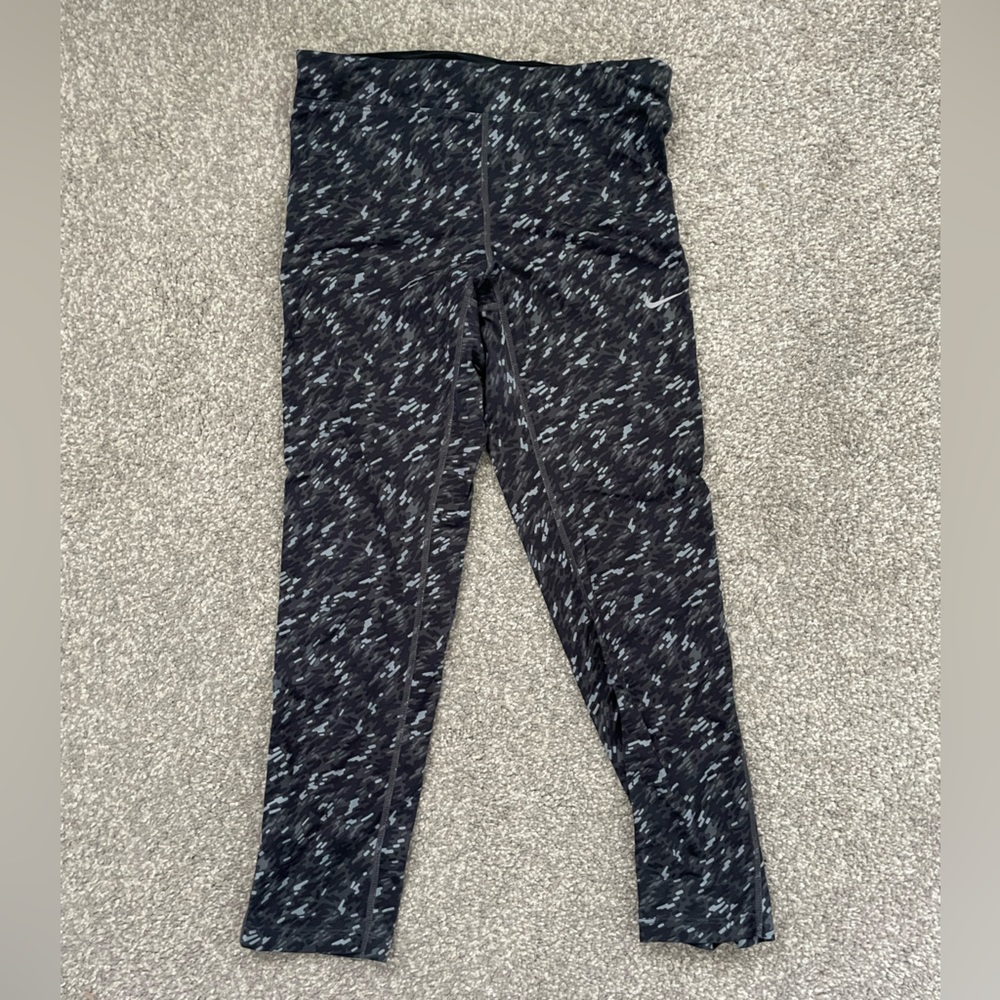 Nike dry fit cropped Leggings